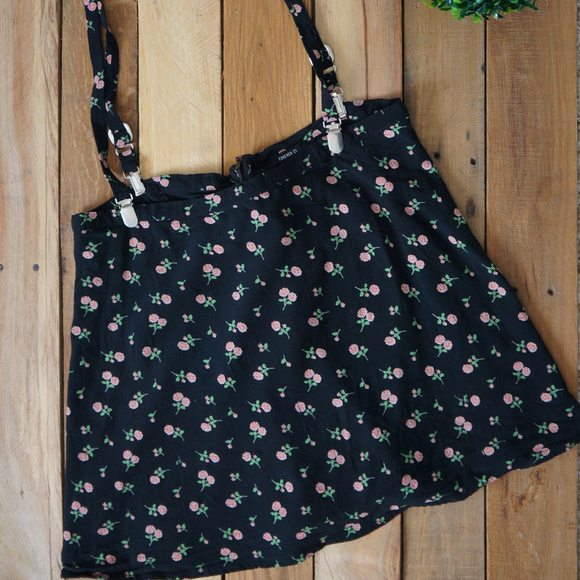 Forever 21 Dresses & Skirts - Floral Mini Skirt With Suspenders